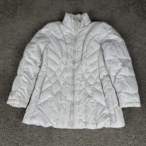 L.L. Bean Women's White Puffer Jacket Size M